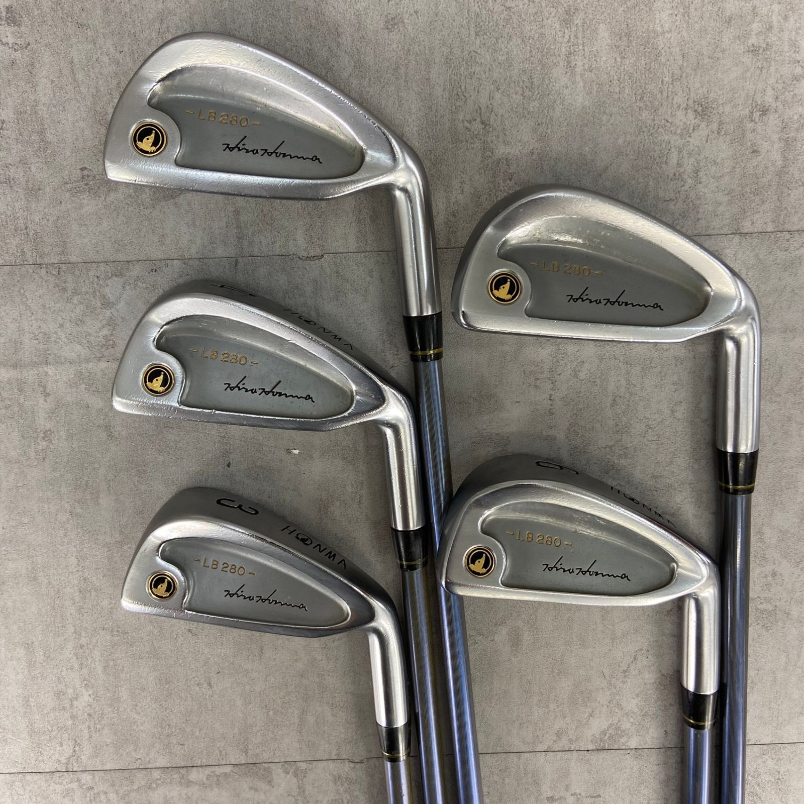 本間ゴルフ - HONMA　ホンマ　LB280　黒七宝　メンズゴルフ　アイアン9本セット　カーボン　R-1　右利き用　ハーフキャビティー HONMA ホンマ LB280 黒七宝 メンズゴルフ アイアン9本セット
