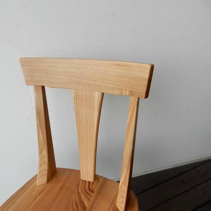 ダイニングチェア タモ天然木 北欧風 カントリー 椅子 回転式