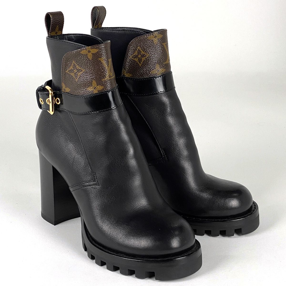 Vuitton モノグラム