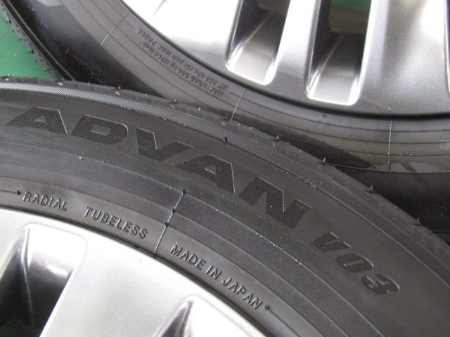 新車外し品の溝あり 製 ヨコハマ アドバンV03 225 60R18 USTAUSTRALIA_COM_AU