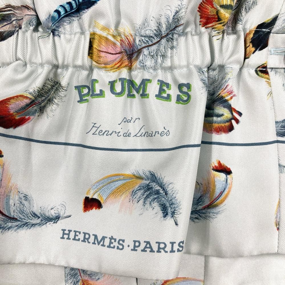 HERMES エルメス フェザー 羽根柄 ベスト ジレ シルク100% エルメス HERMES 羽柄 ジップアップ ベスト シルク ホワイト 42
