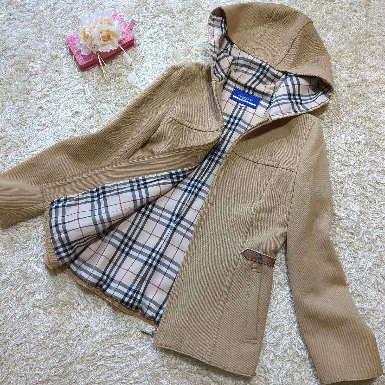 BURBERRY BLUELABEL 裏側 総ノバチェック レザーベルト 刺繍