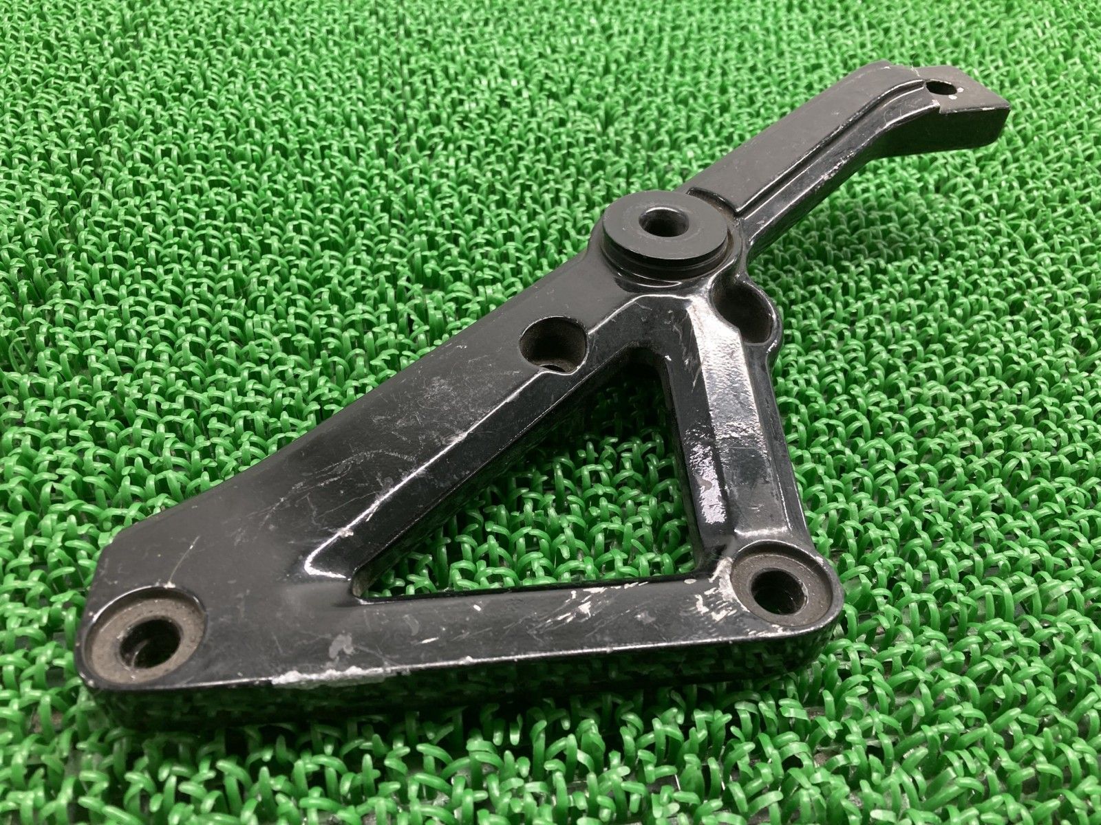 ゼファーカイ タンデムステップホルダー 右 35011-1867 カワサキ 純正 