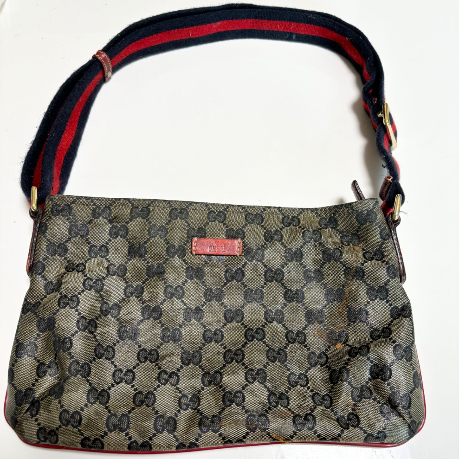 R90★ GUCCI　ショルダーバッグ　189751 グッチ ショルダーバッグ 斜め掛け 189751 497717 ユニセックス