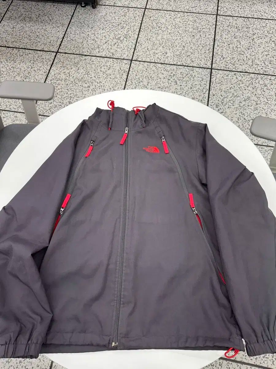 THE NORTH FACE ザ ノース フェイス ウィンドブレーカー バッグ L