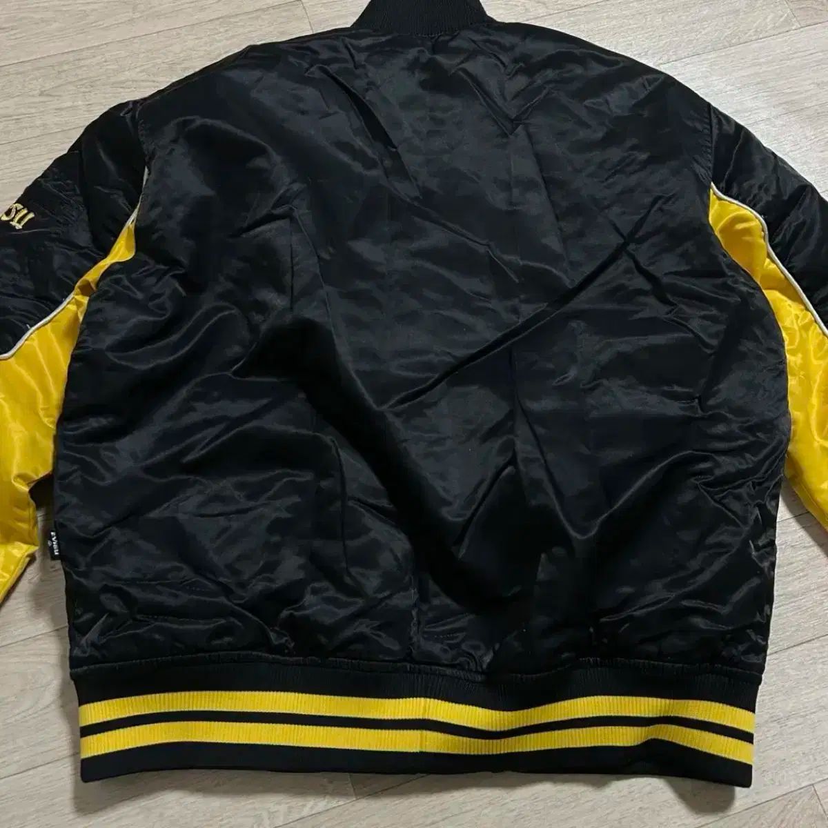 EVISU(エヴィス) オールドスクール ビッグロゴ バーシティジャケット 