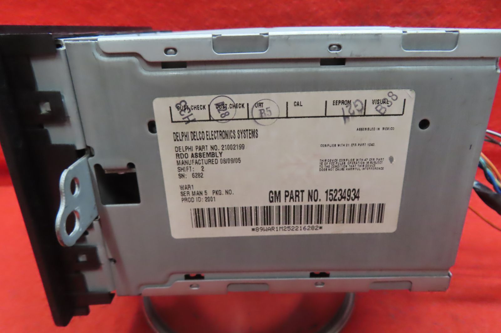 *CS2146* 付 シボレー トレイルブレイザー 15234934 プレーヤー デッキ カーオーディオ ステー付 取り外すまで正常稼働