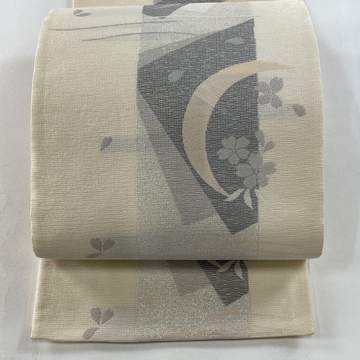 袋帯 秀品 夏帯 桜 三日月 箔 クリーム 六通 正絹