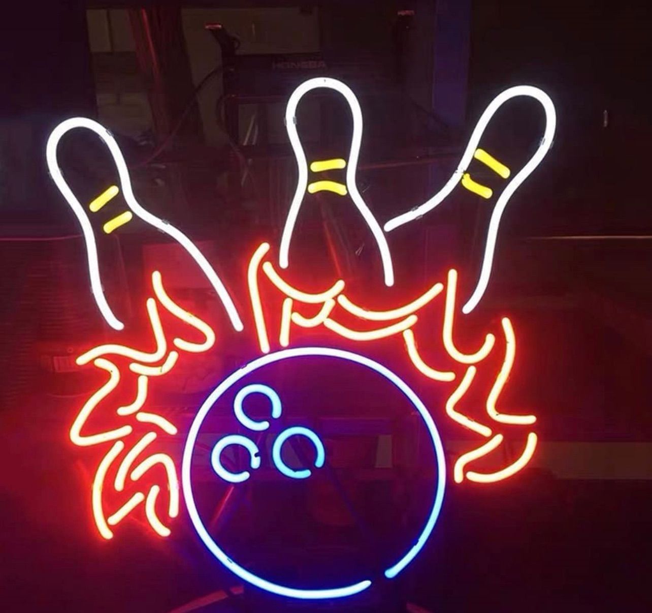 ネオンサイン カクテル『cocktails』NEON SIGN ガラス管 インテリア スタイリッシュな ディスプレイ サインボード ギフト - 1