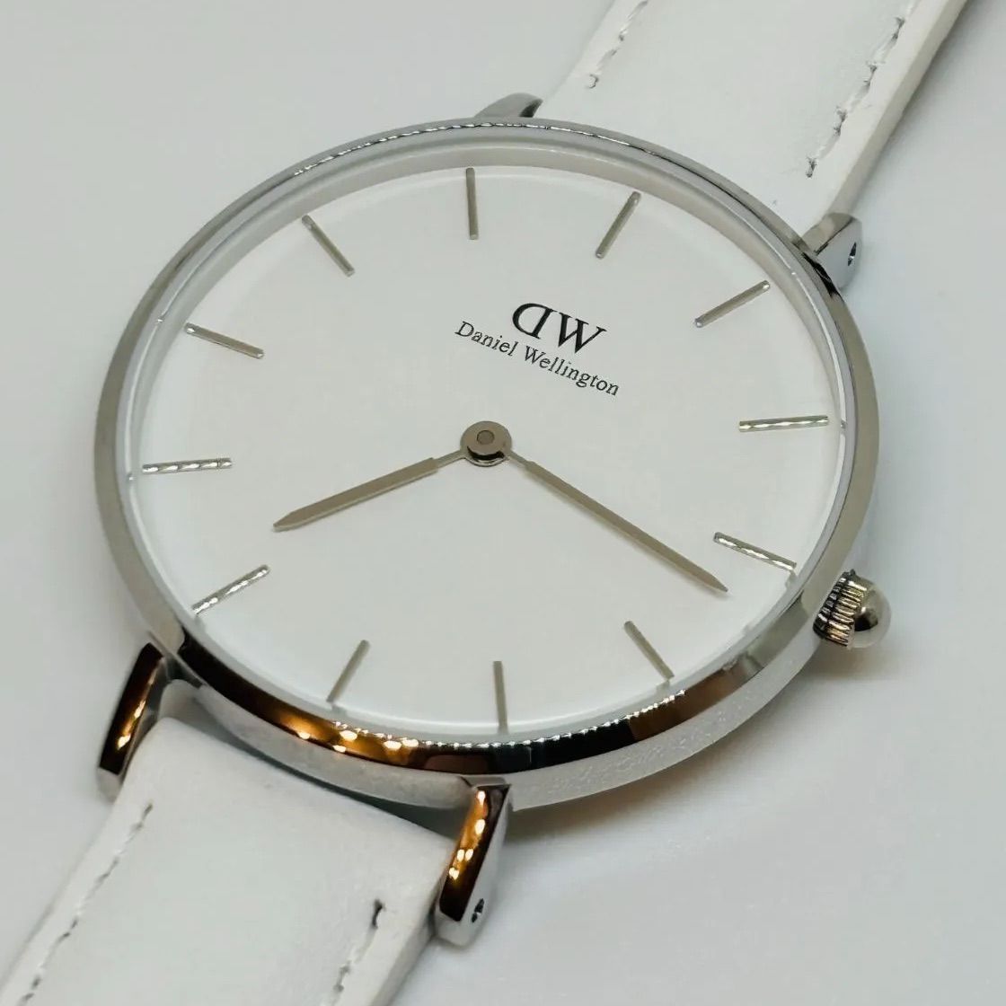 新品未使用 ダニエルウェリントン 腕時計 ホワイト 楽天市場】【 Daniel Wellington 売切れたら販売終了！厳選