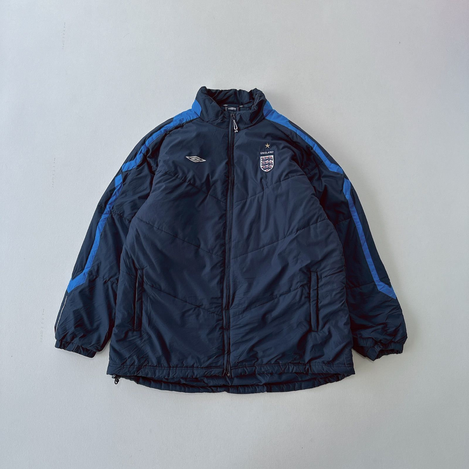 アンブロ イングランド代表 中綿 ナイロンジャケット UMBRO
