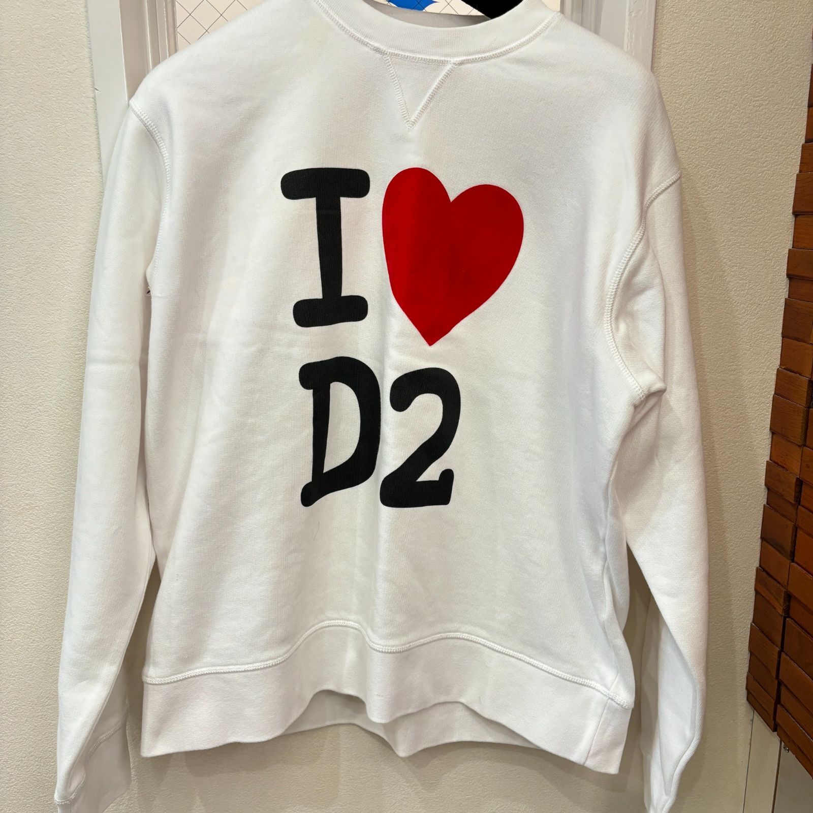 ΩNA429 超綺麗！DSQUARED2 ディースクエアード トレーナー ホワイト I♡D2 sサイズ