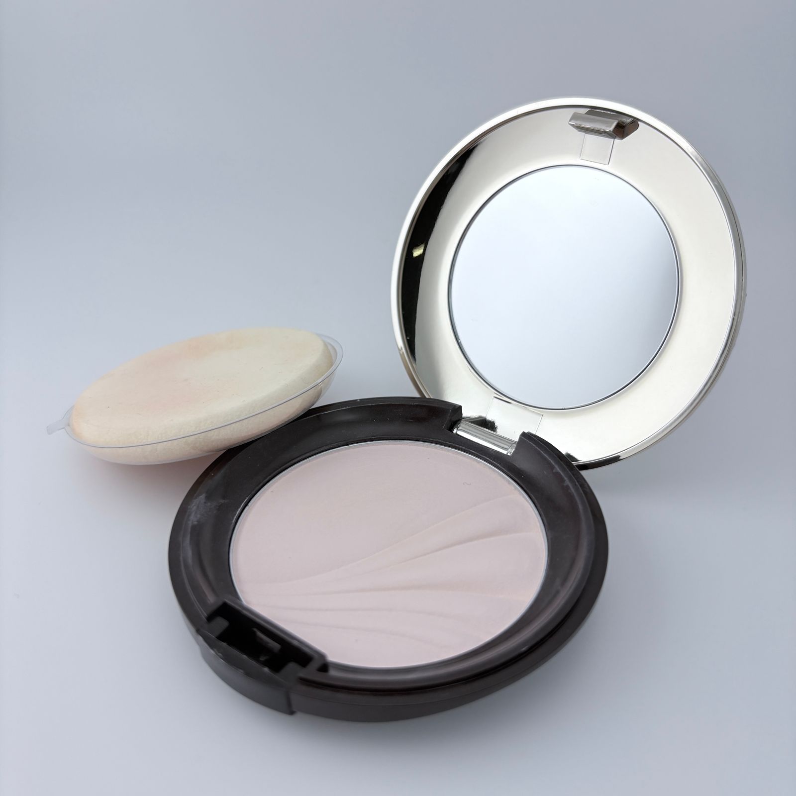 COVERMARK カバーマーク フェイスアップ プレストパウダー 01 おしろい