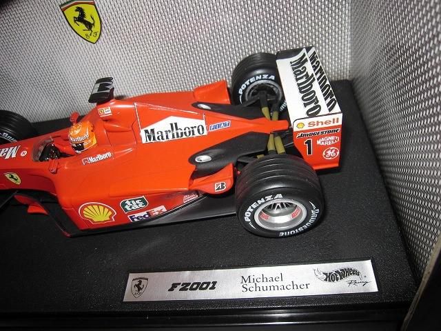 ホットウィール　F2001 ミハエル・シューマッハ HOT WHEEL フェラーリ F1 ミハエル シューマッハ HotWheels 1:18