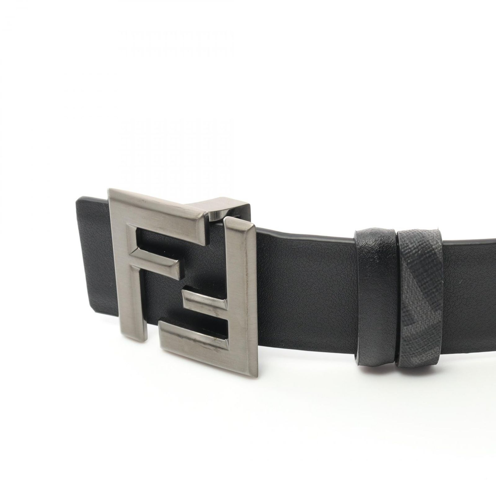 Y*i様 FENDI ブラックレザーベルト ロゴバックル FENDI ブラックレザー