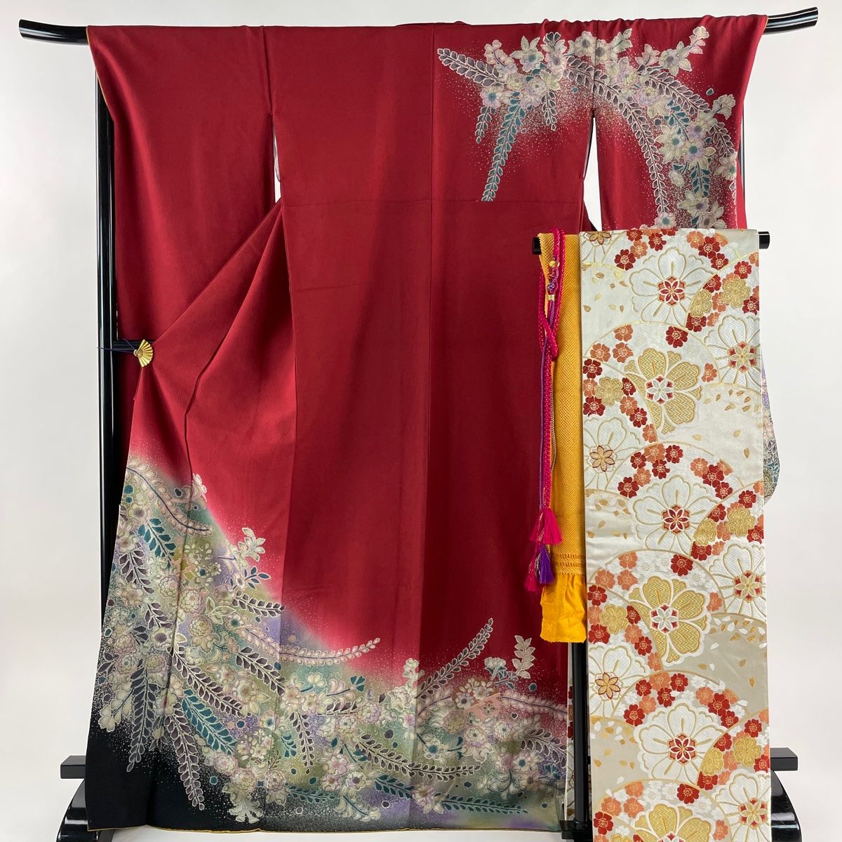 振袖 身丈172.5cm 裄丈70.5cm L 袷 袋帯フルセット 草花 金銀彩 茜色