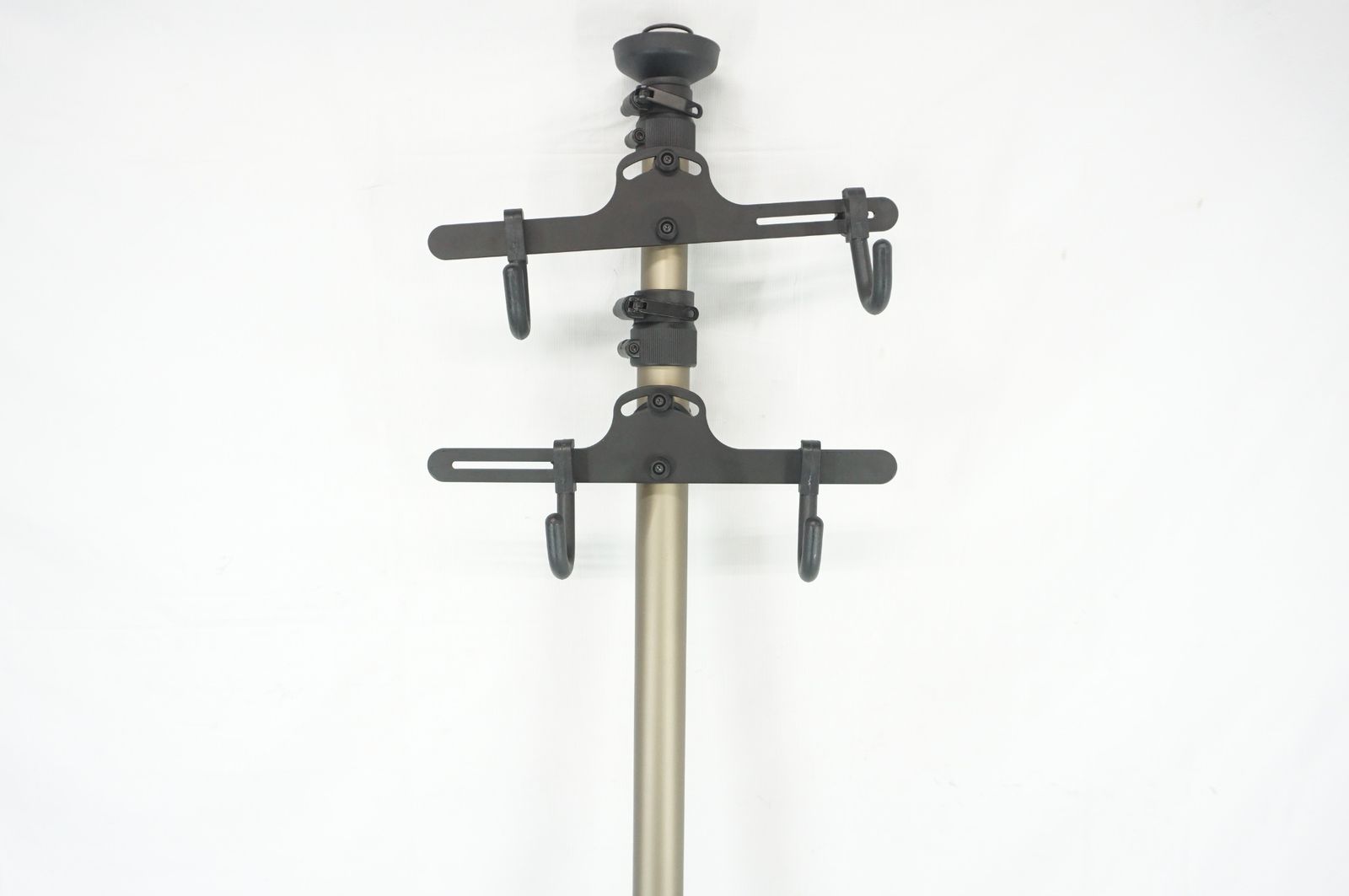 わにぞう 真鍮皿立て L 直径24cm～33cmのお皿向け ディスプレイ