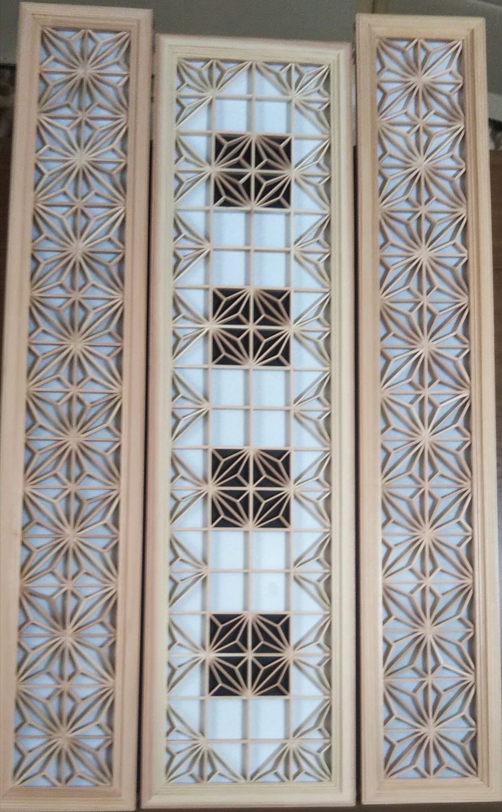 57 麻の葉組子アクリル板入り3枚一組