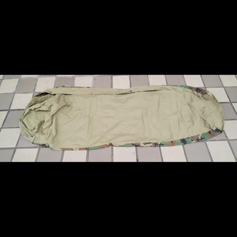 激レア 米軍実物 ゴアテックス スリーピングバッグカバー！