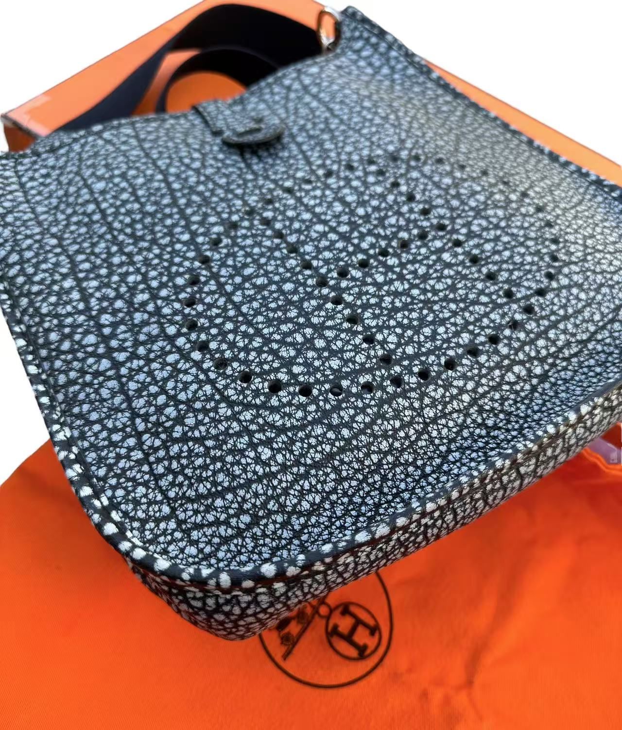 レア超美品◇エルメスHERMESエブリンPMダルメシアンDalmatian黒白 