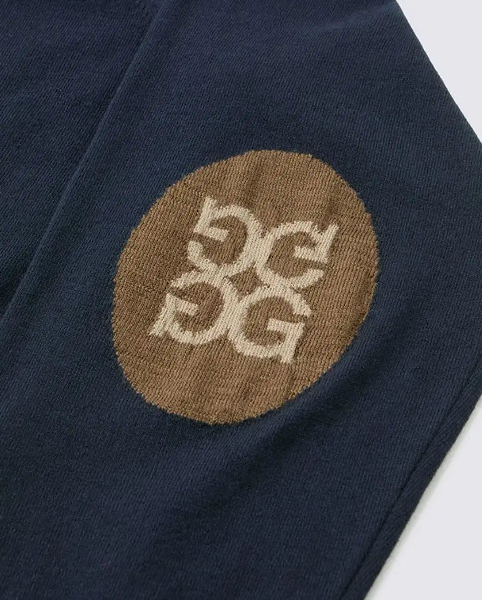 ラウンドネック ニットセーター