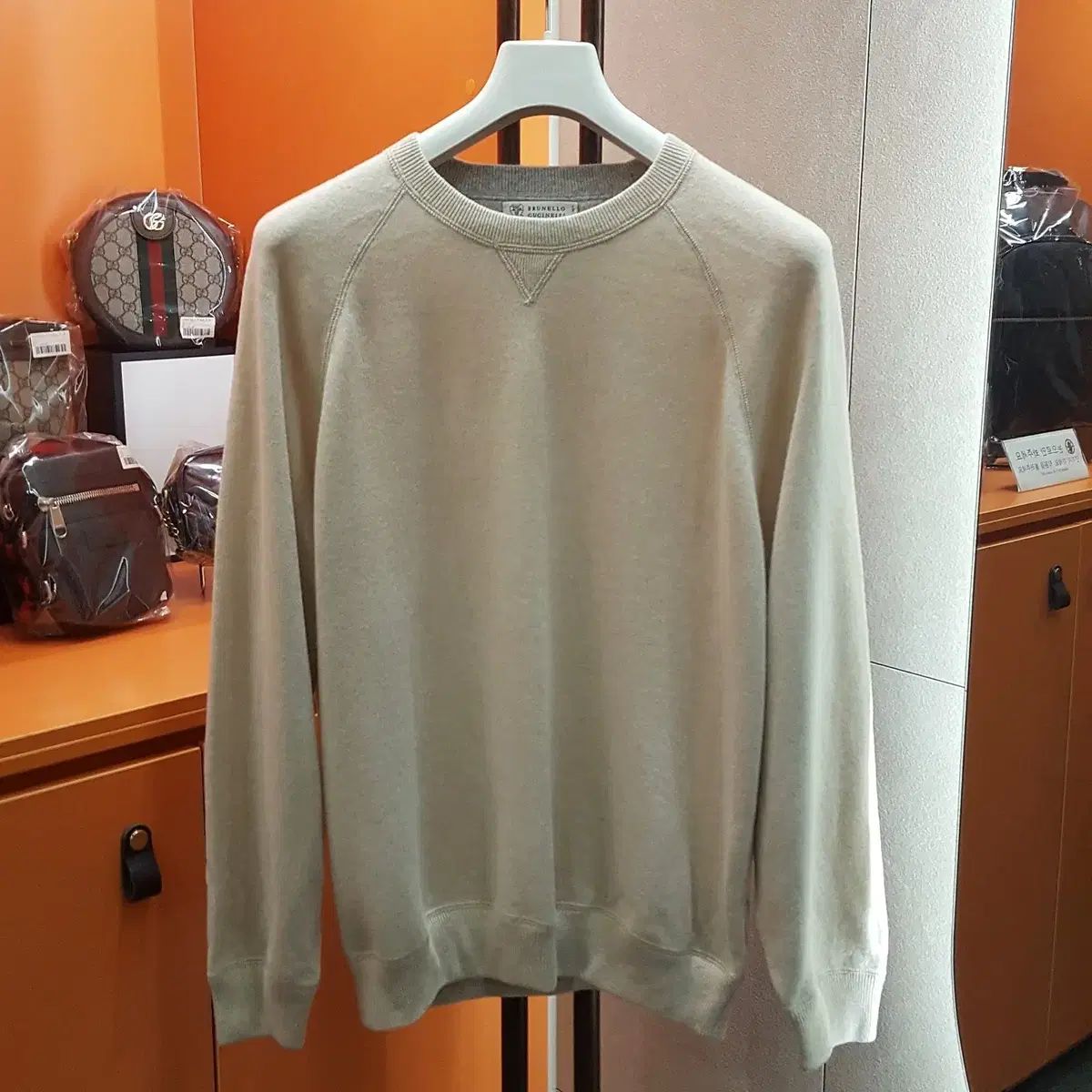 54 Size BRUNELLO CUCINELLI ブルネロクチネリ カシミア 長袖ニット