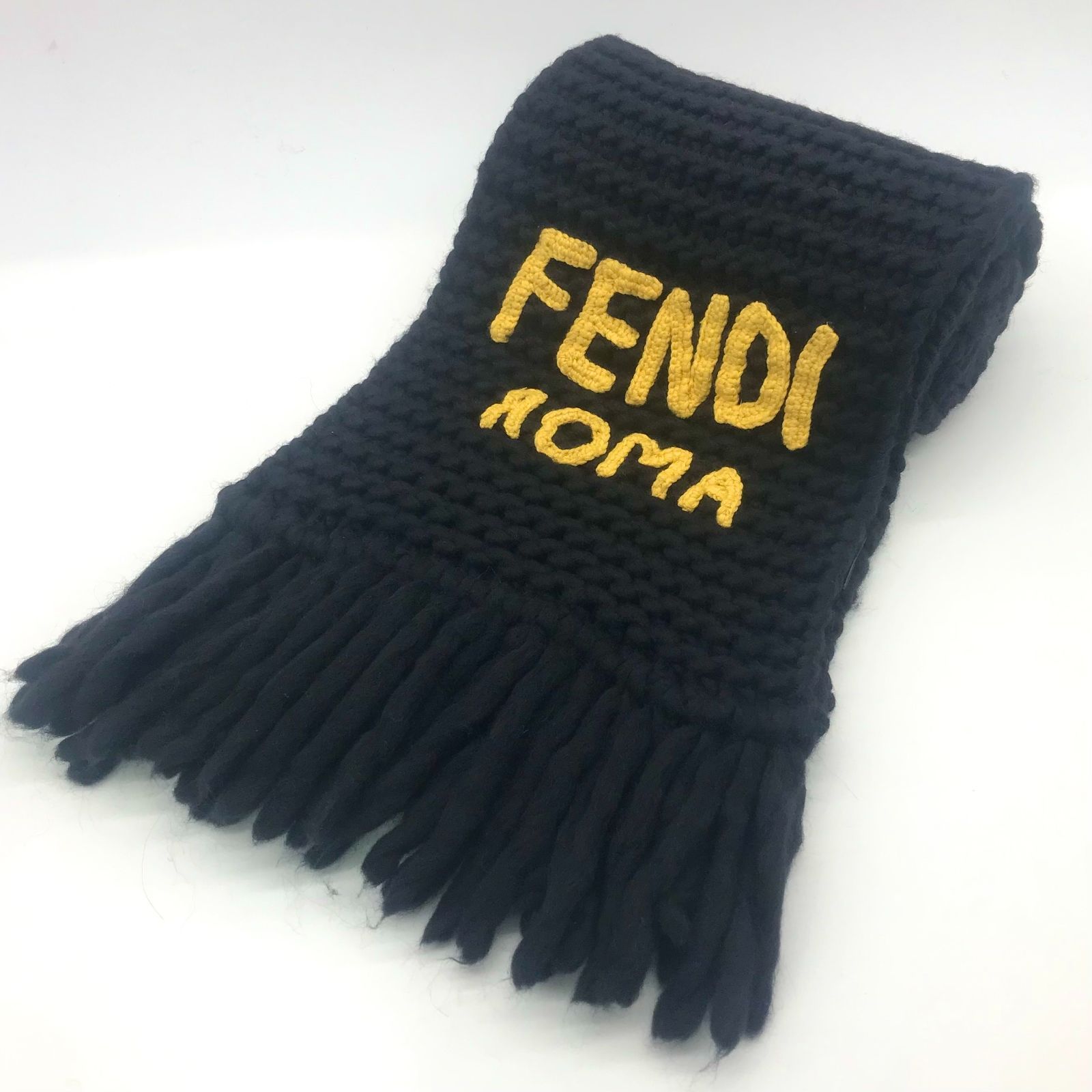 ▽【美品】FENDI マフラー ウール ブラック イエロー FXS124 - メルカリ