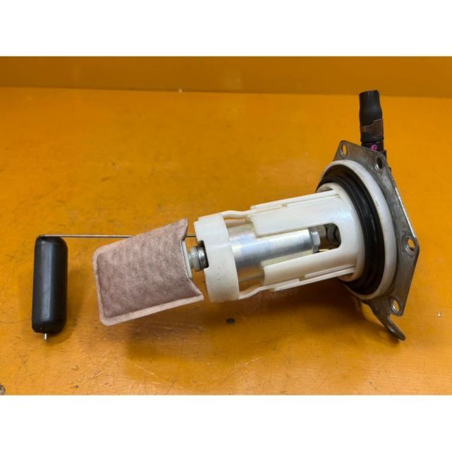 MF08-100 フューエルポンプ