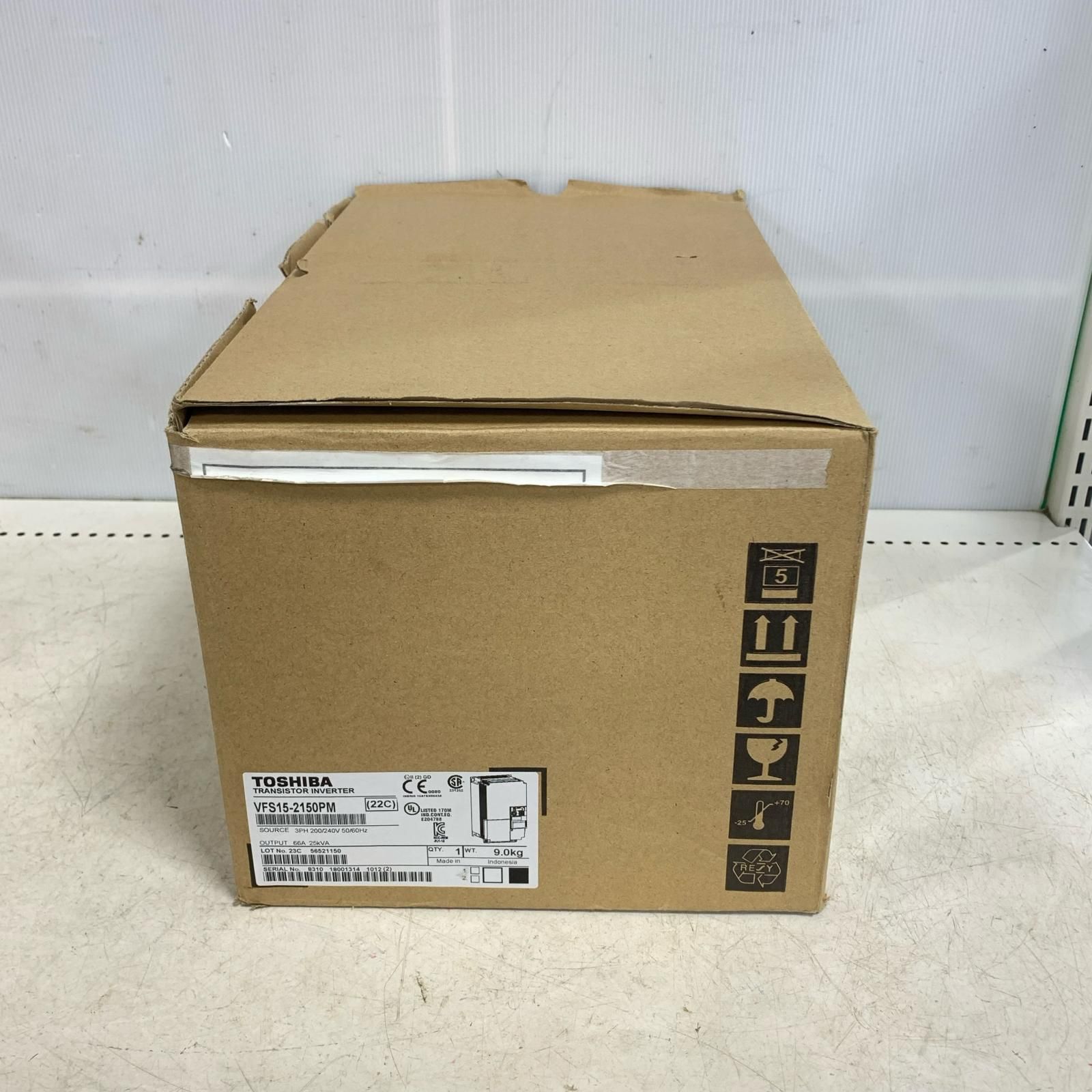 ♭♭TOSHIBA 東芝 トランシスターインバーター 2025年製 VFS15-2150PM