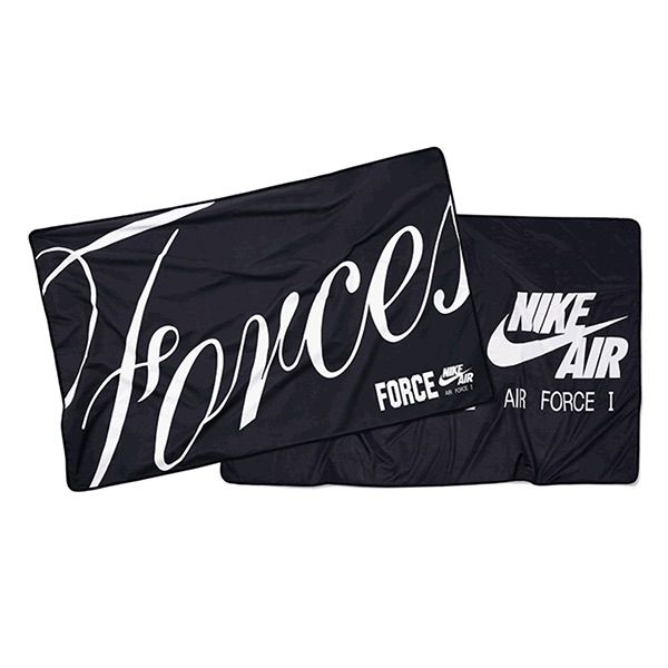 ナイキ非売品ブランケット新品未開封品 海外限定！非売品！NIKE AIR FORCE 1 40th ANNIVERSARY