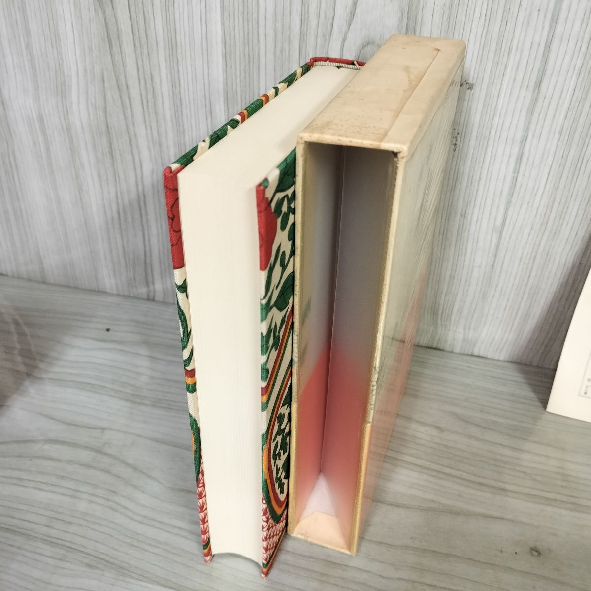 【中古】 漱石研究年表 増補改訂/集英社/荒正人 Amazon.co.jp: 漱石研究年表 増補改訂 : 荒 正人: 本