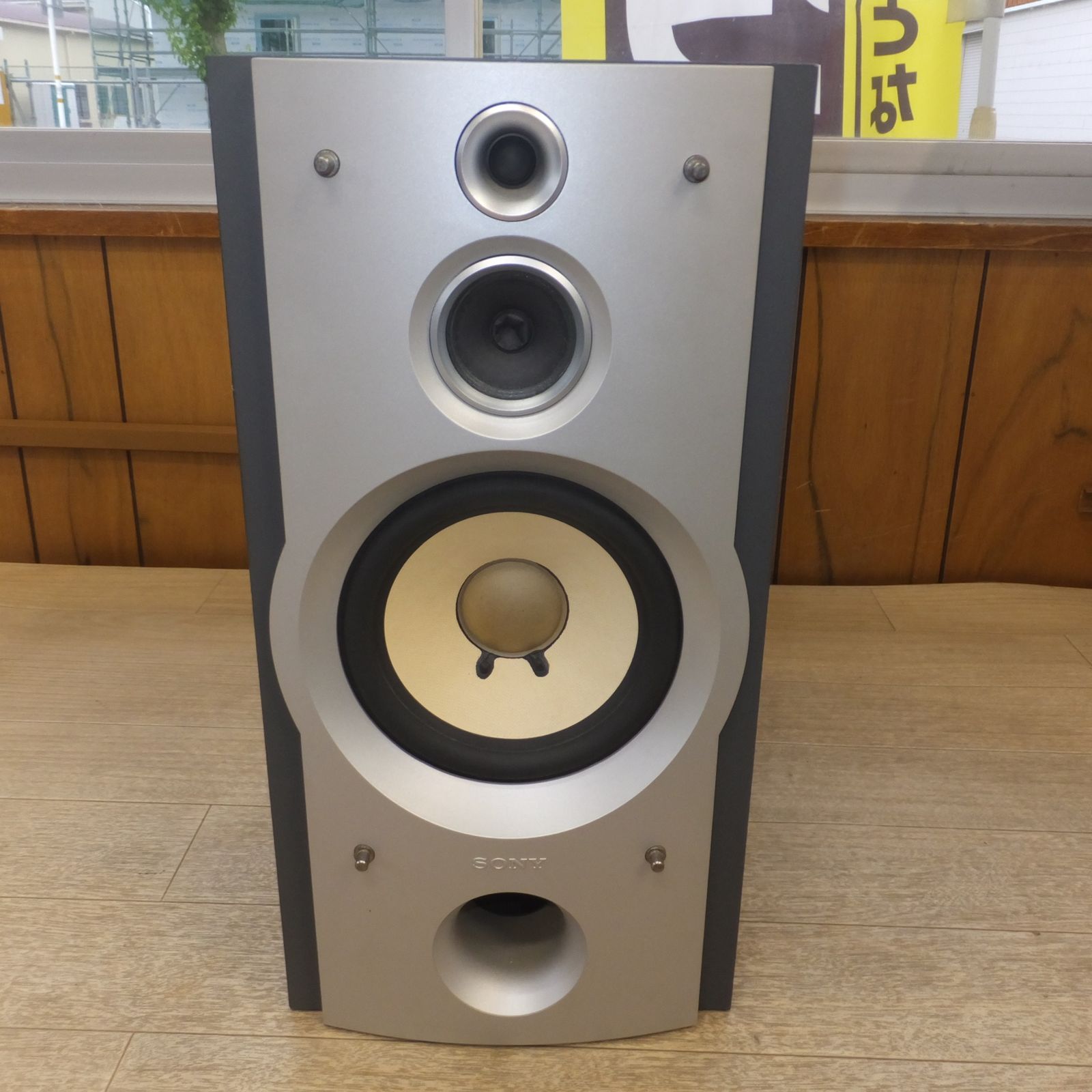 ①SONY MDコンポ　DHC-MD77 ジャンク品 ②スピーカーあります ①SONY MDコンポ DHC-MD77 ジャンク品 ②スピーカーあります