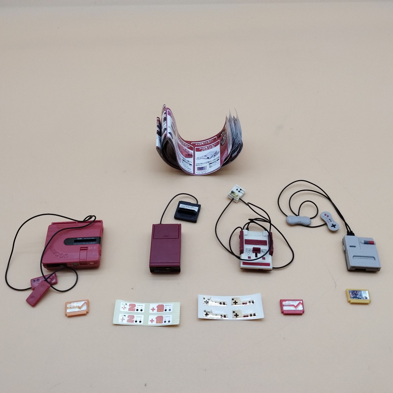 任天堂 ヒストリーコレクション ファミリーコンピュータ編 　3種 Amazon | SR 任天堂 ヒストリーコレクション ファミリー