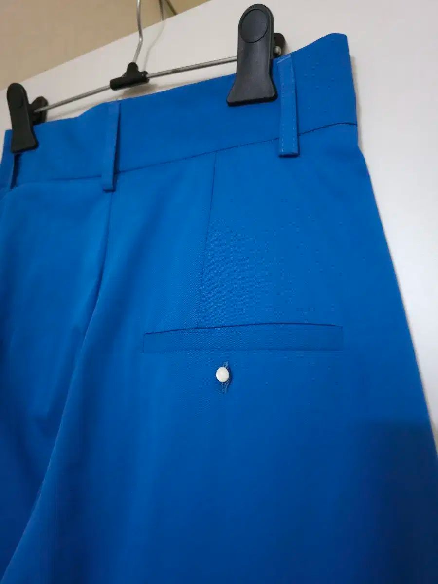 ワイドパンツ