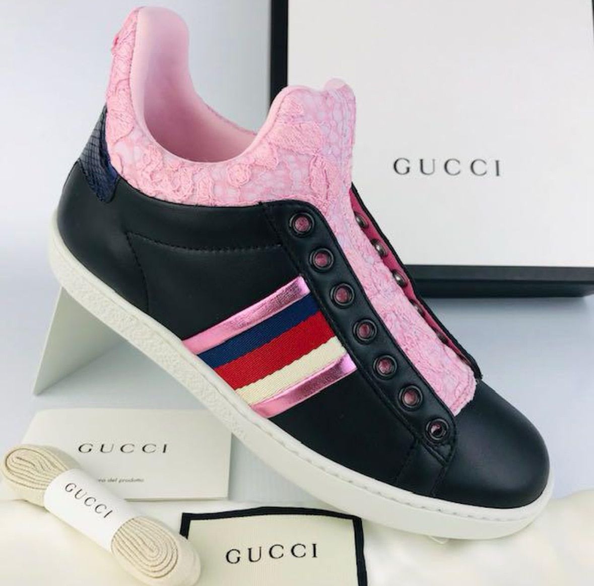 新品未使用☆GUCCI・グッチ レディース レザー シェリーライン 花柄 
