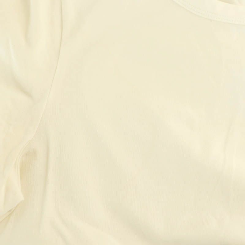 ヨーコチャン バックヘムフリルTシャツ カットソー 半袖 40 オフホワイト ヨーコチャン バックヘムフリルTシャツ カットソー 半袖 40 オフ