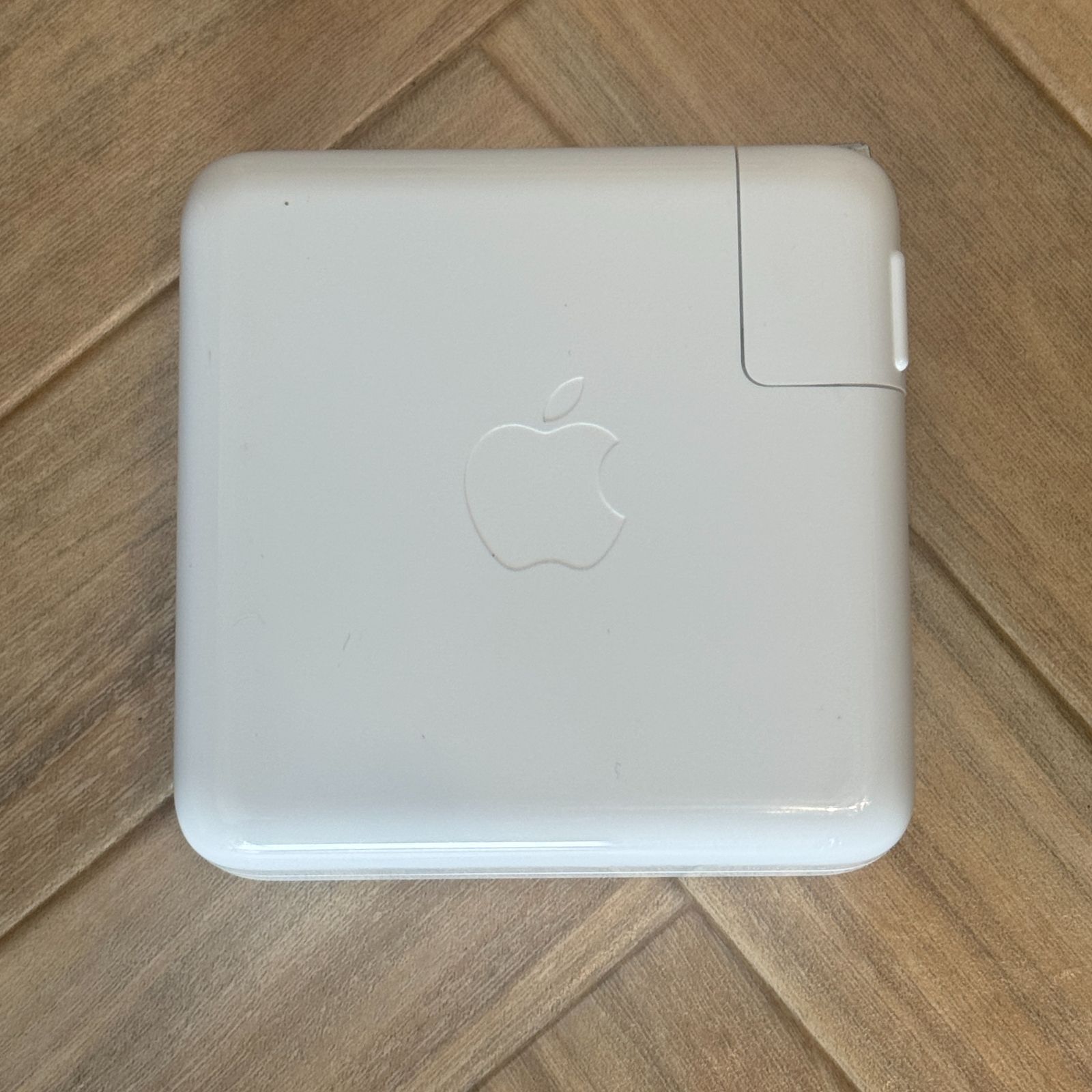 【新品未開封】純正 Apple 96w USB-C電源アダプタ MX0J2AMA Apple 純正 ACアダプター MX0J2AM/A A2166 96W USB-C Power
