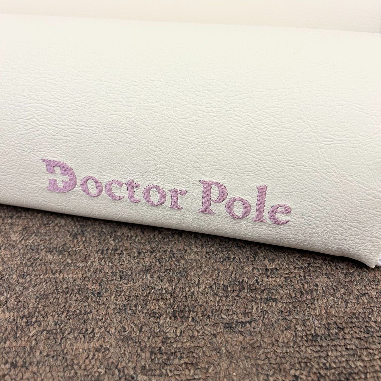 ５分使用超美品Doctor Pole ドクターポール アサヒ軽金属 アサヒ軽金属 DOCTOR POLE ドクターポール ピンク ポールに５分間寝る