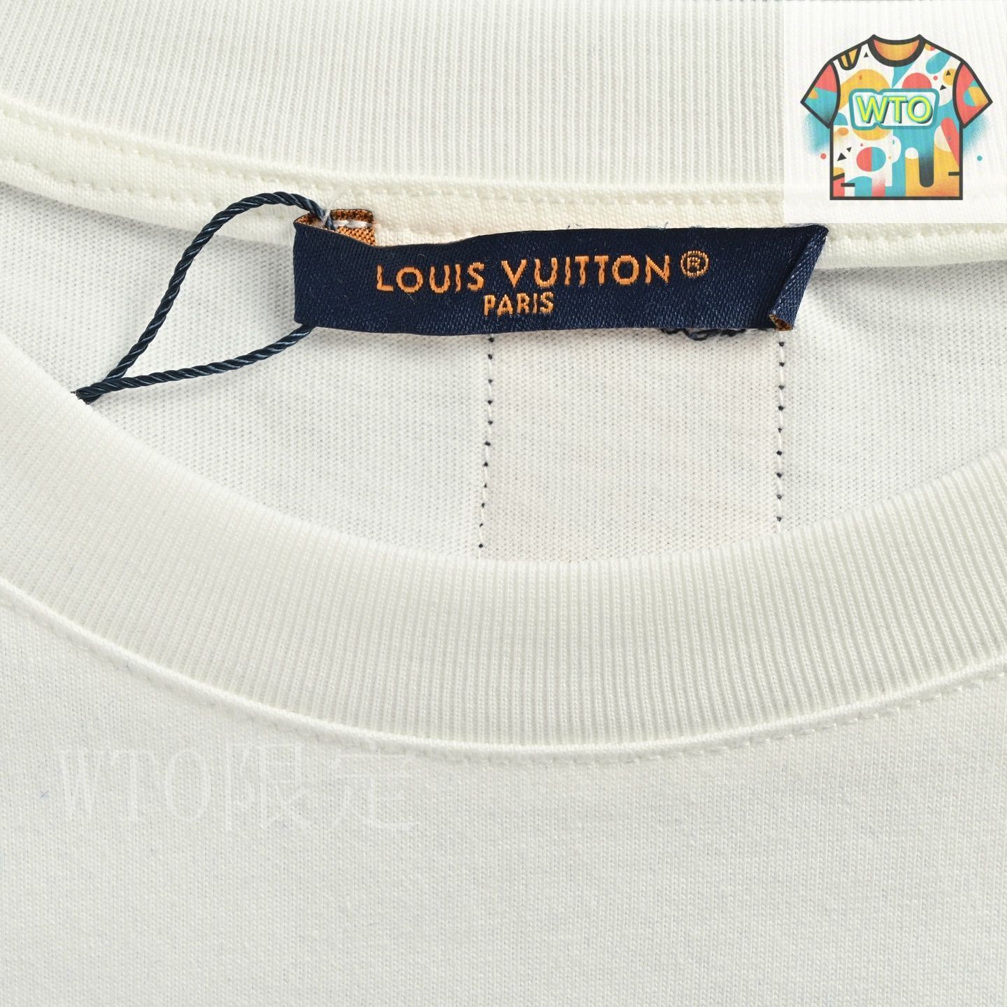 今日特価】Gucci グッチ 25ss ロゴ刺繍パーカー-2 - メルカリ