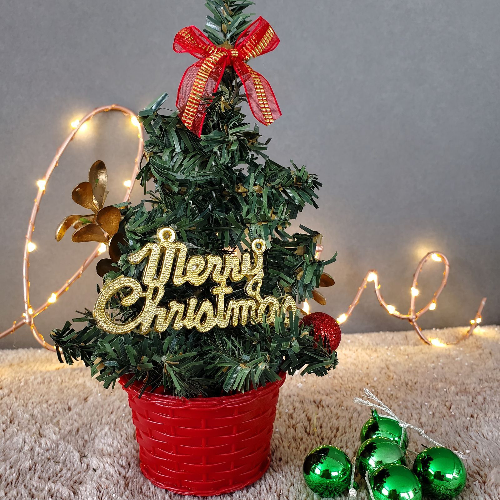 クリスマスツリー 小型 Amazon.co.jp: 20インチ ミニクリスマスツリー USB電源 卓上