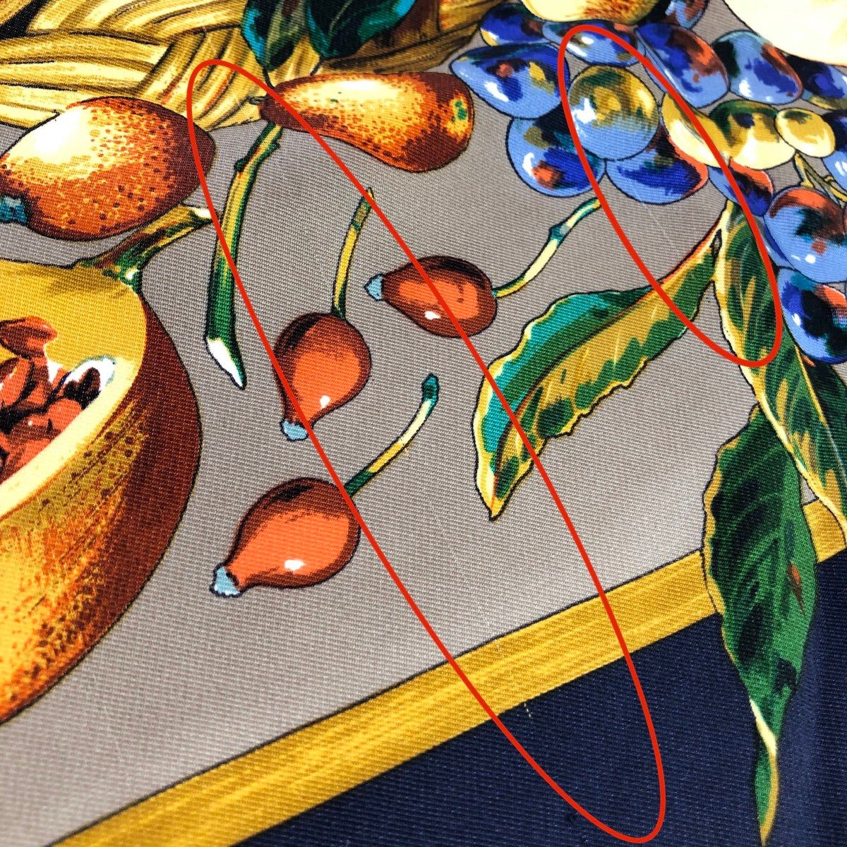 KARL LAGERFELD カールラガーフェルド スカーフ フルーツ柄 シルク100