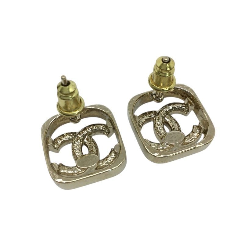 CHANEL【シャネル】スクエア ロゴ ピアス ABA254 アクセサリー