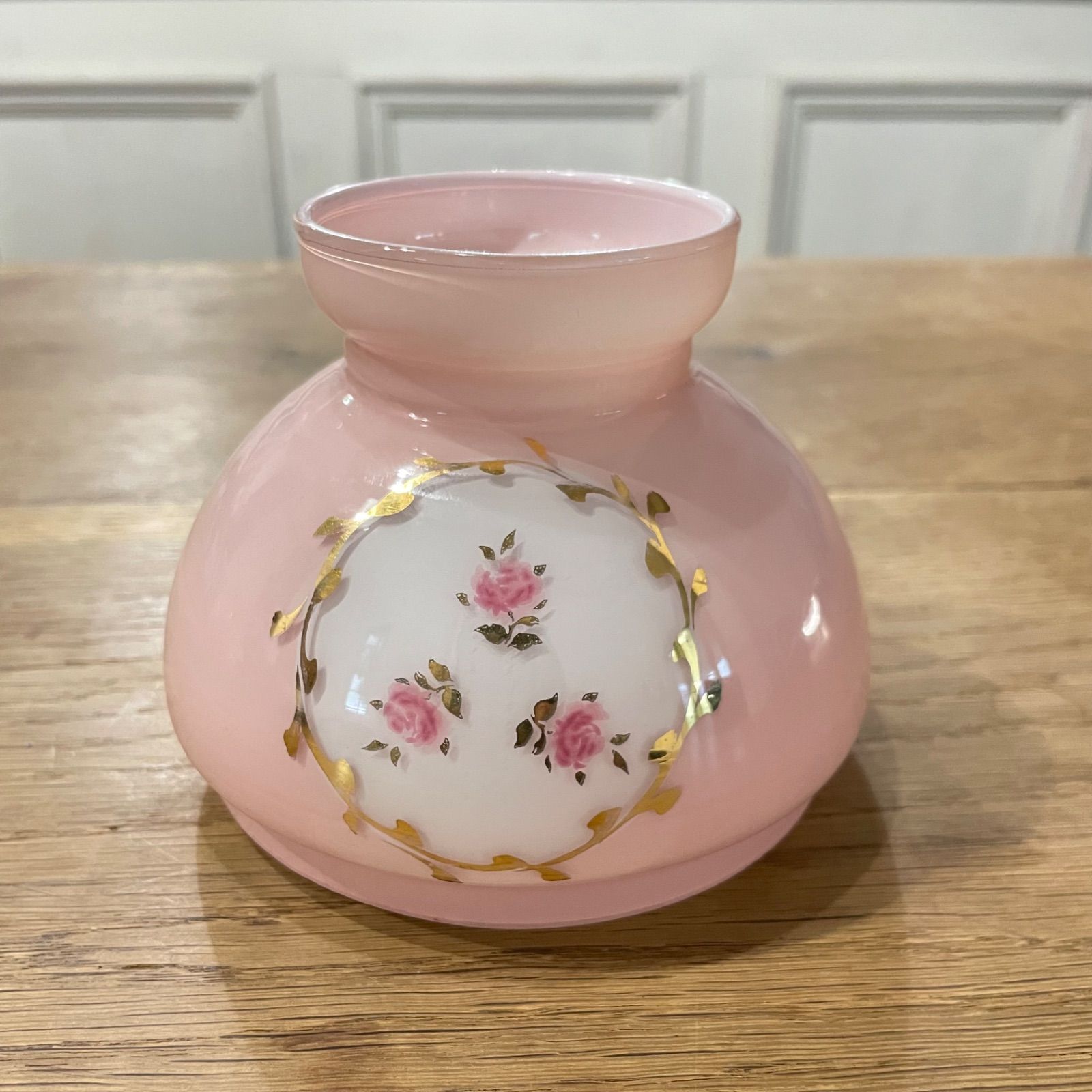 フランスアンティーク ピンク オパリンガラス 小花 ランプシェード