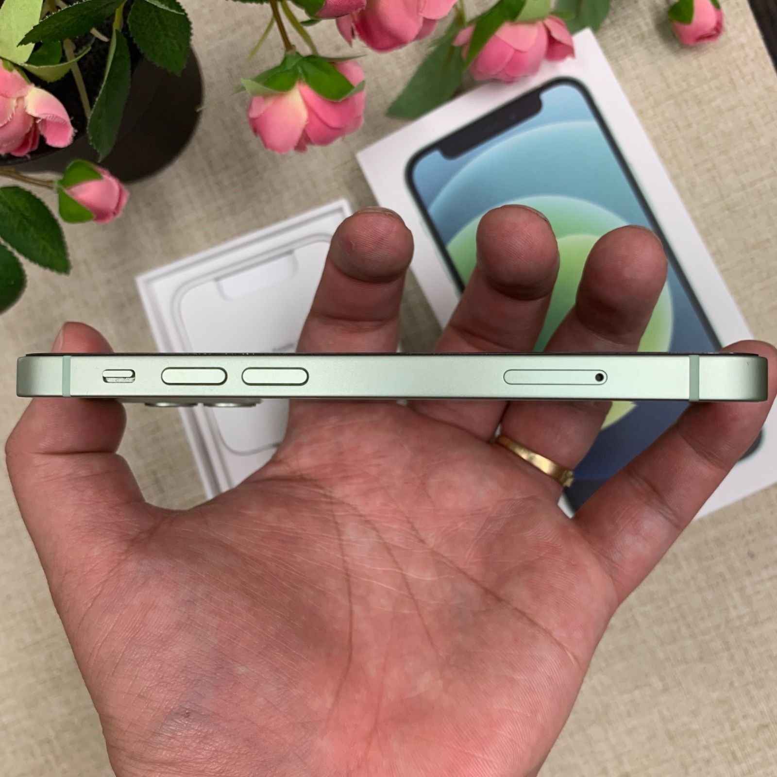 iPhone 12 Mini - メルカリ