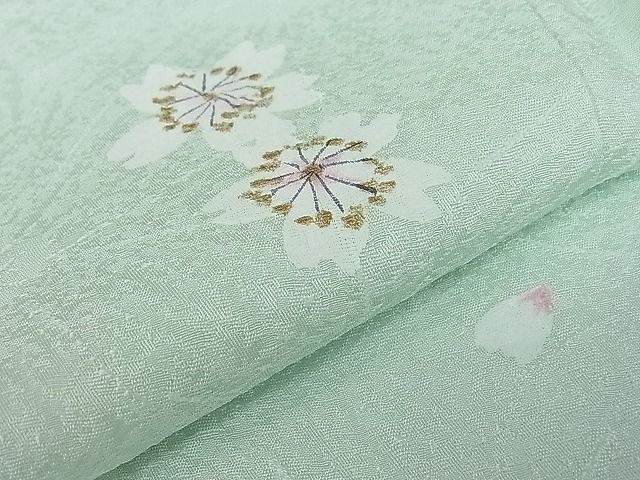 正絹上質小紋　舞桜　(訪問着、留袖、紬、袋帯なども出品)①