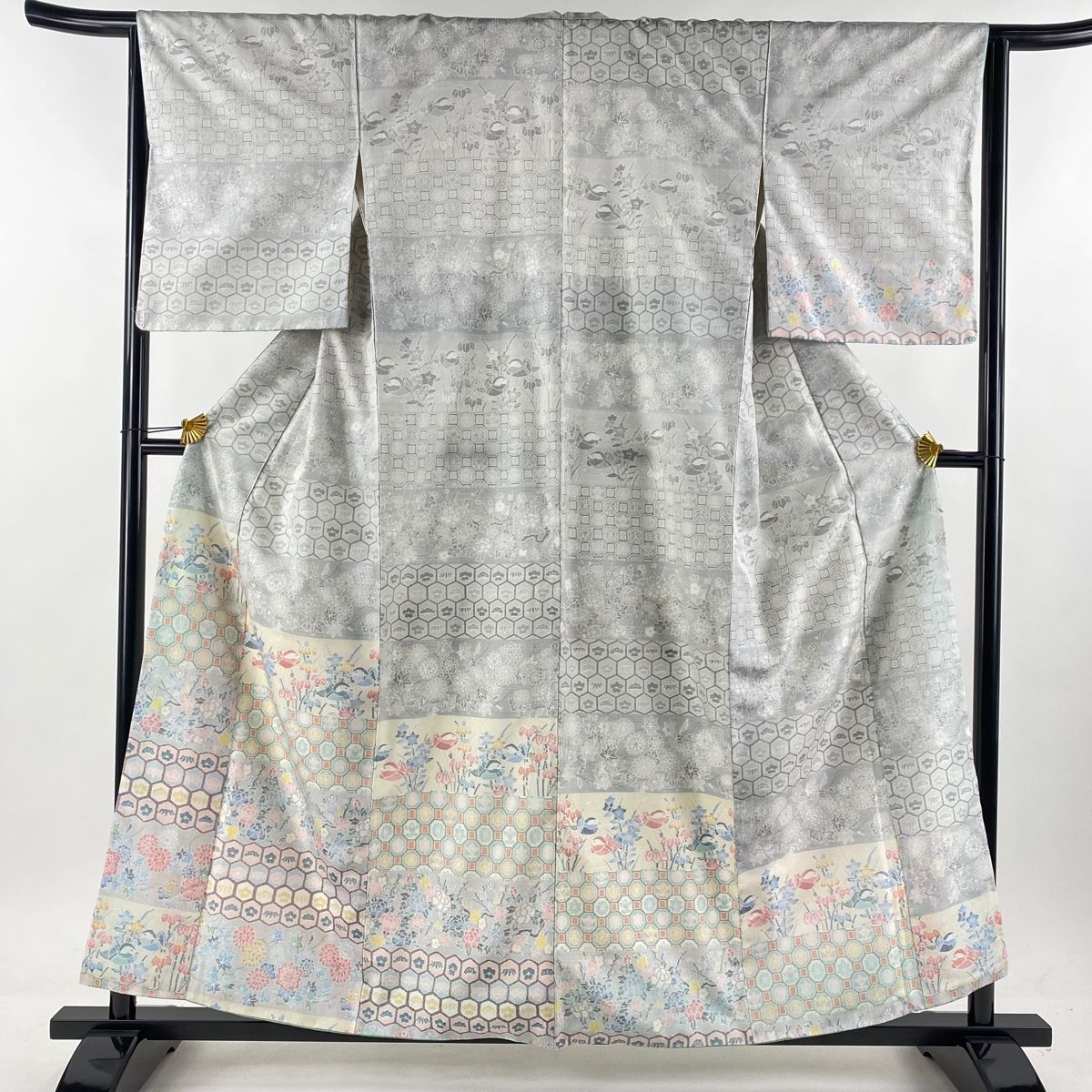 付下げ 身丈158cm 裄丈64.5cm M 袷 紬 鴛鴦 草花 灰色 正絹 美品 秀品  