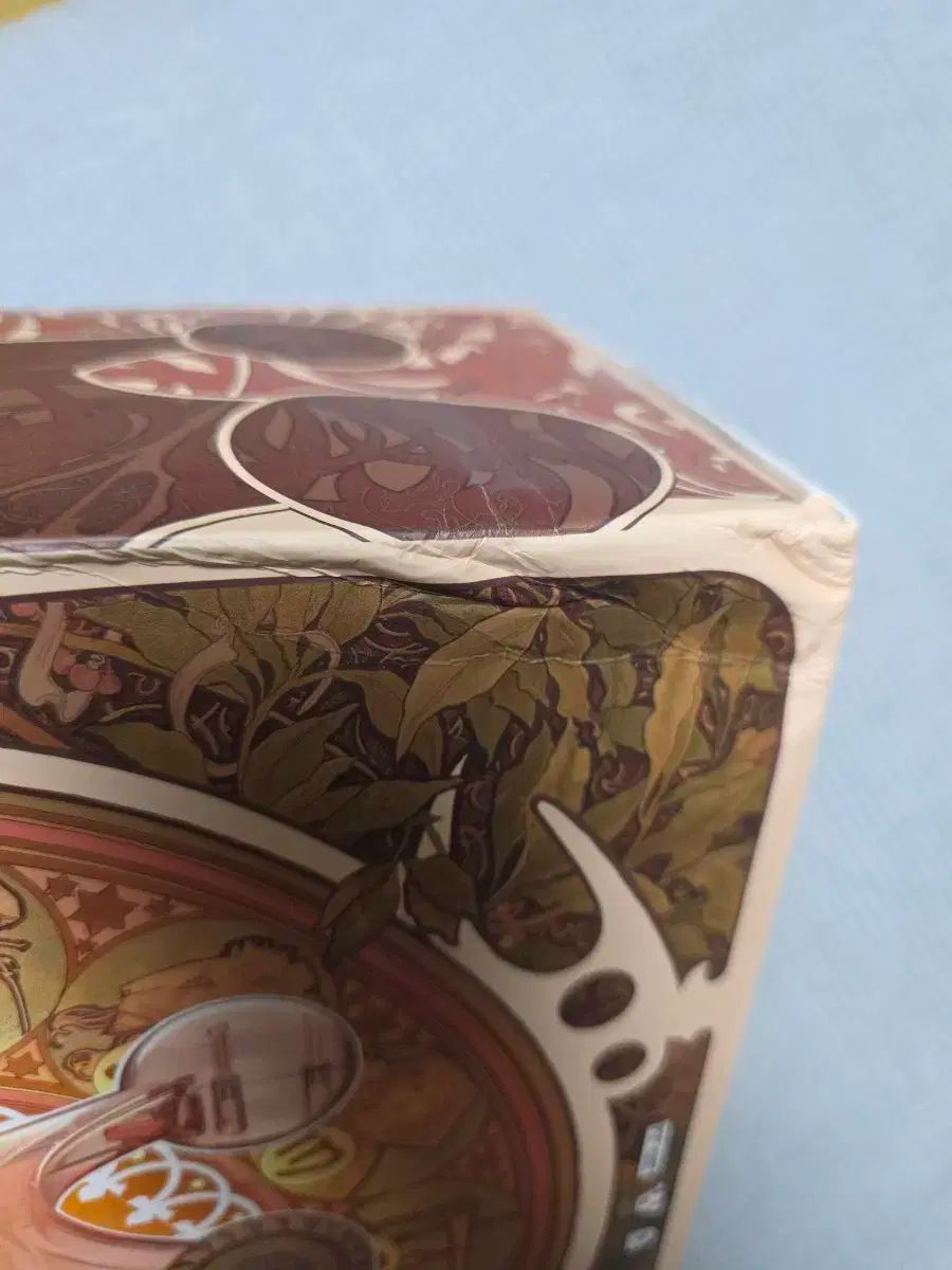 ポップマート メガ ロワイヤル MOLLY X ミューハ 黄道 12 宮殿 400 売ります