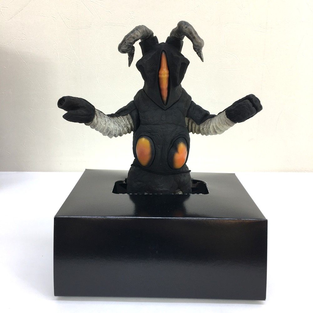 ☆未使用品 CCP 1/6特撮シリーズvol.030 宇宙恐竜 ゼットン2代目