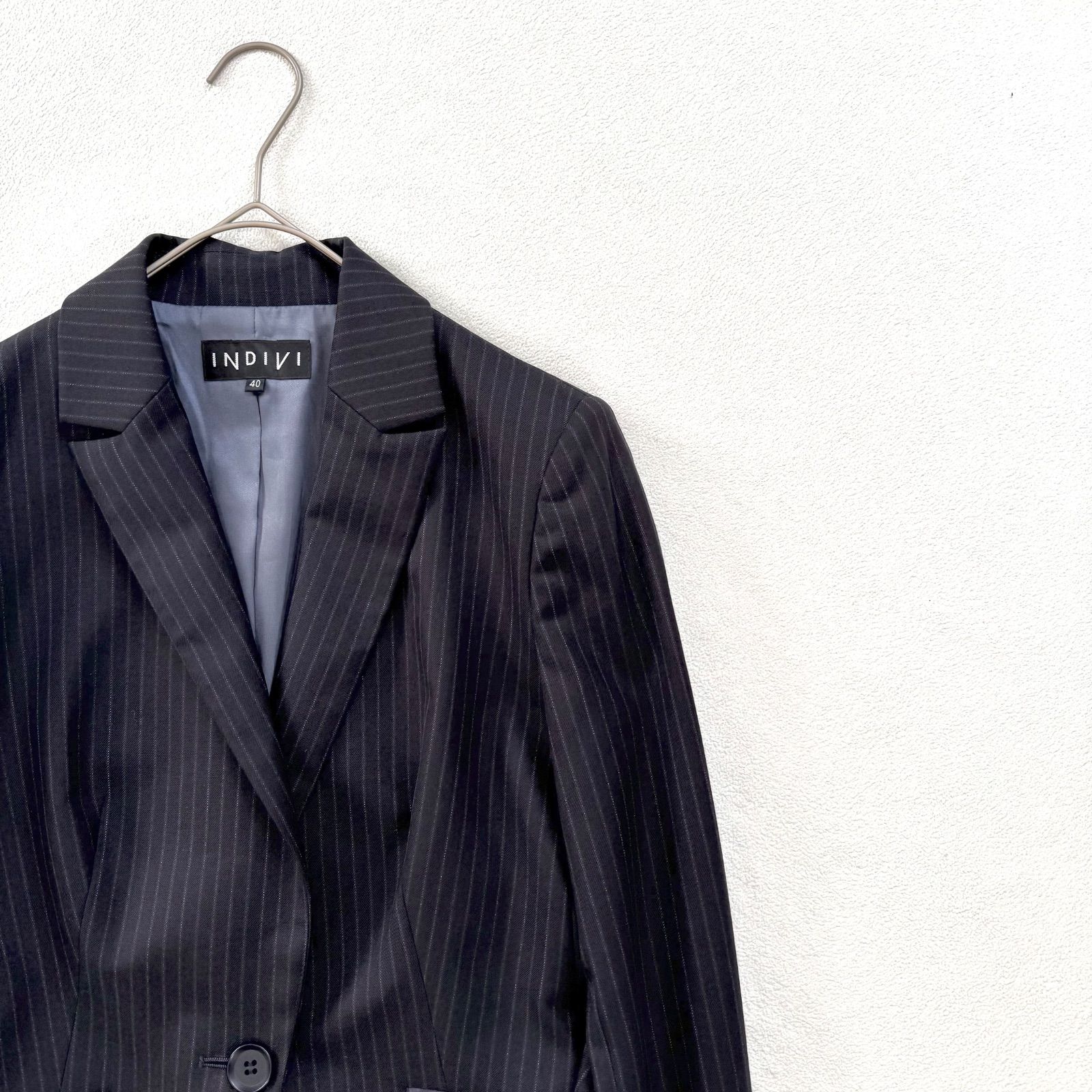 極美品・シルク・40✨インディヴィ ストライプ パンツ スーツ