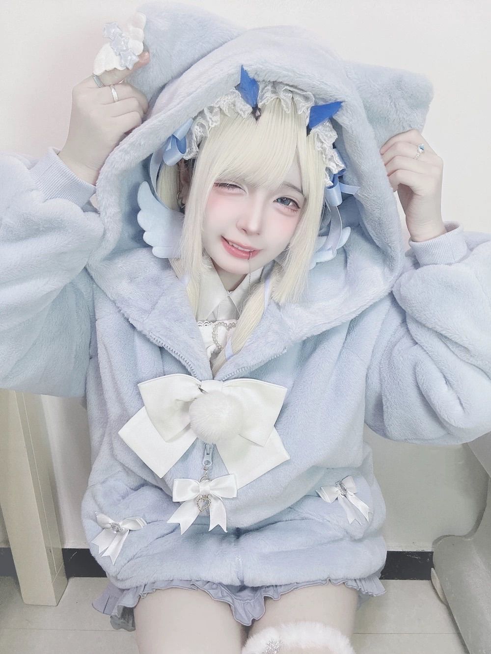 TWICE OFFICIAL GOODS – JYP JAPAN ONLINE STORE TWICE WORLD TOUR